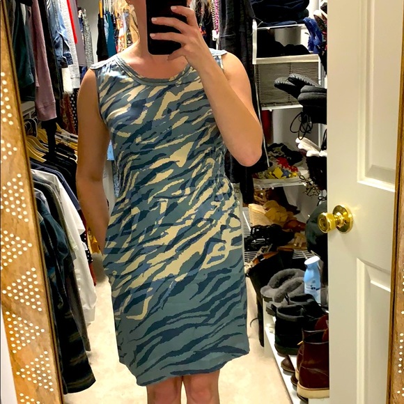 BR Dress - Picture 1 of 2